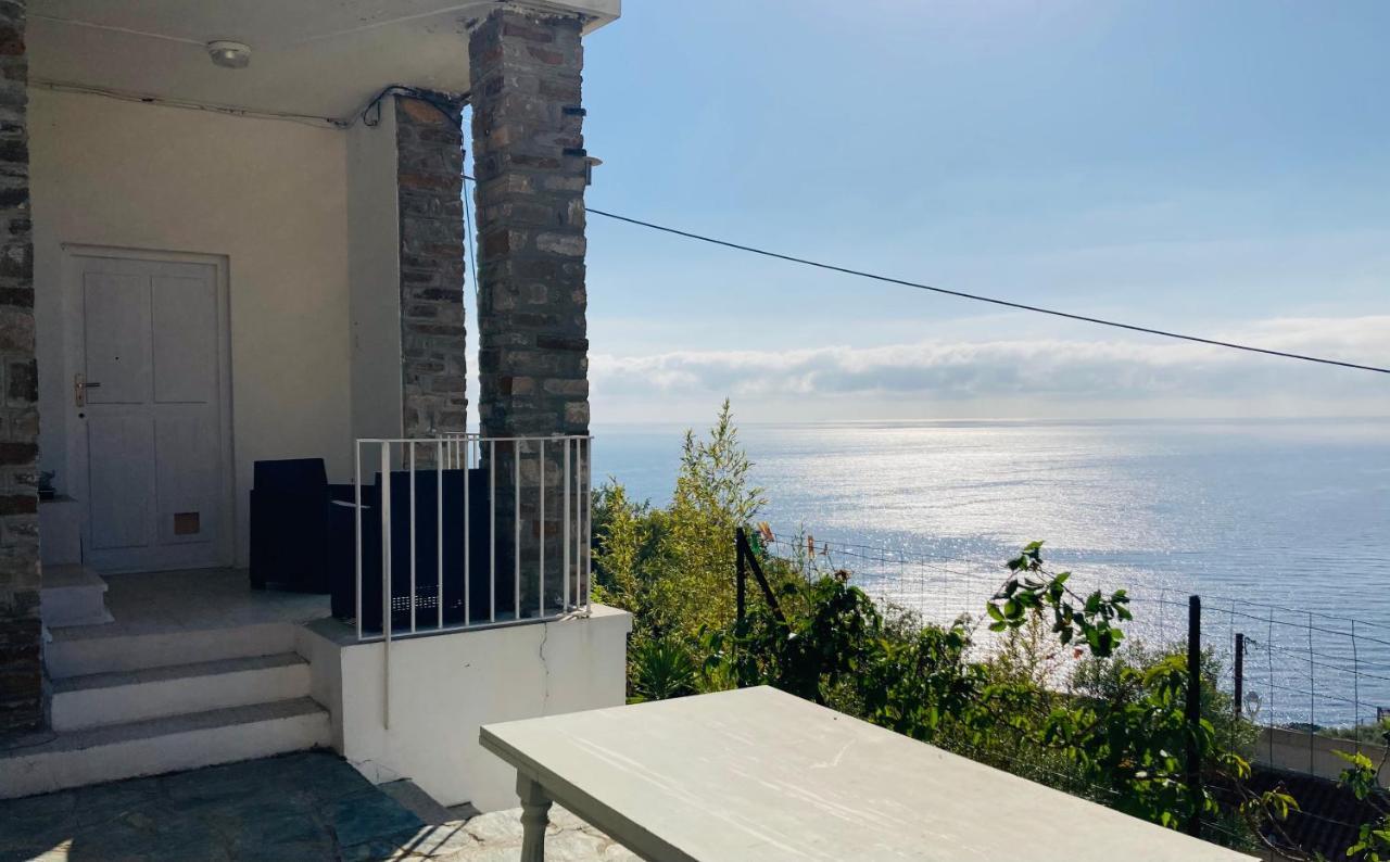 Maison Mediterraneo - Rez De Villa, Vue Imprenable Sur La Mer بيترانيرا المظهر الخارجي الصورة