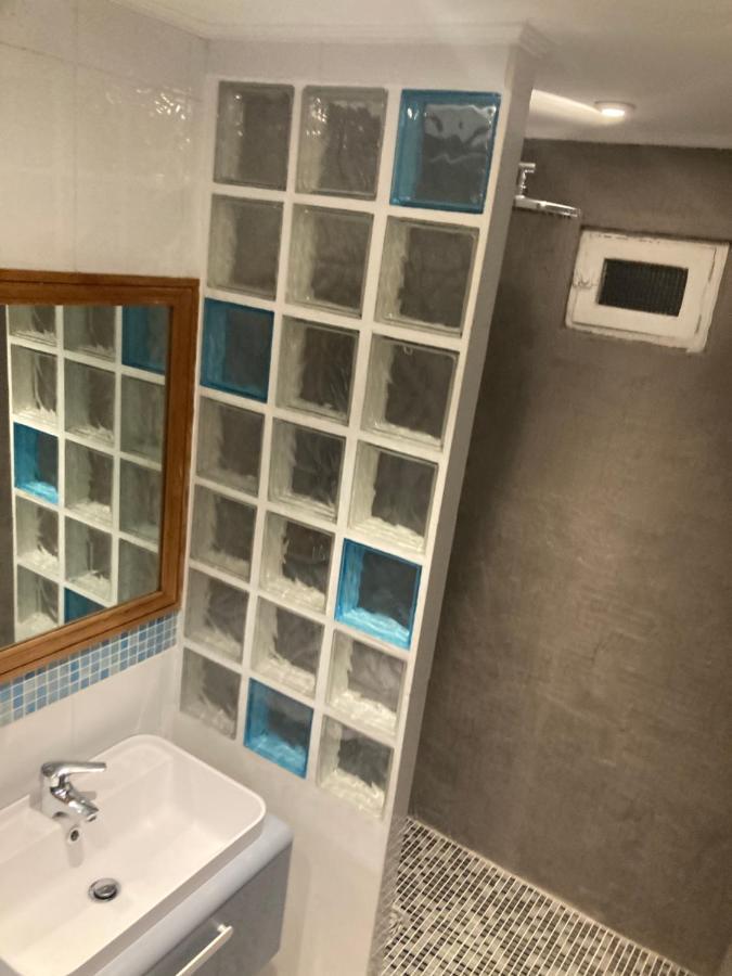 Maison Mediterraneo - Rez De Villa, Vue Imprenable Sur La Mer بيترانيرا المظهر الخارجي الصورة